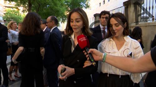 Cónclave vip en el funeral de Alfonso de Borbón. Isabel Preysler, Tamara  Falcó, Eugenia Silva, Elena Cue...